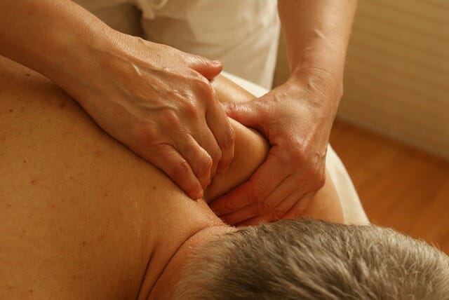 어깨 통증 종류, 전문 치료가 필요한 통증이란?