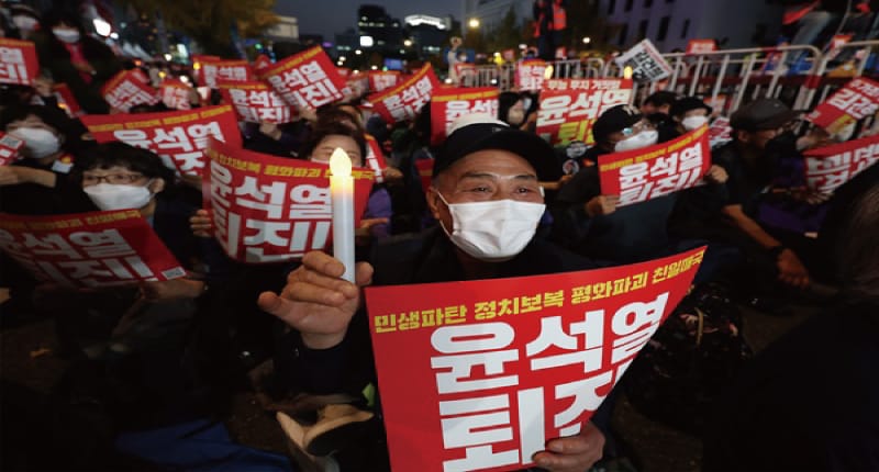 윤석열 정부 비판 촛불집회, 서울시청역 인근에서 대규모 행진 개최